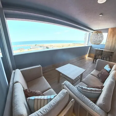 アパート Poseidon Girni Sea View Paralía