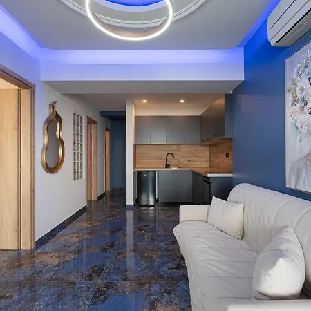 Poseidon Girni Sea View شقة