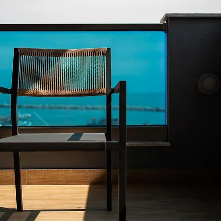 Poseidon Girni Sea View